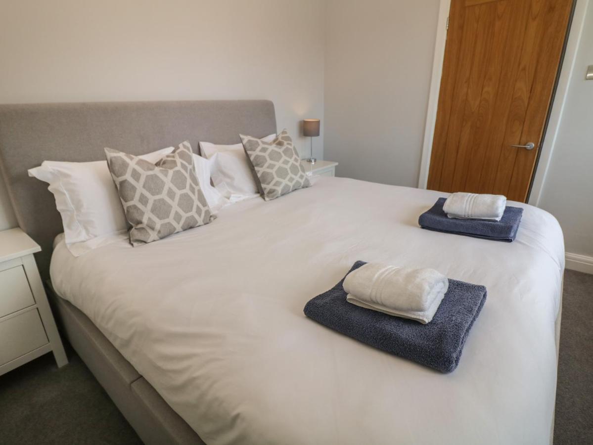 Holiday home Wayland House